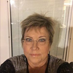 Meet your Posher, Donna